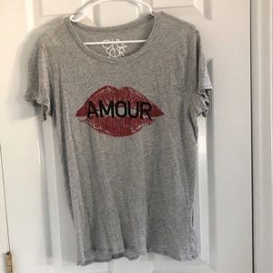 Amour Tee